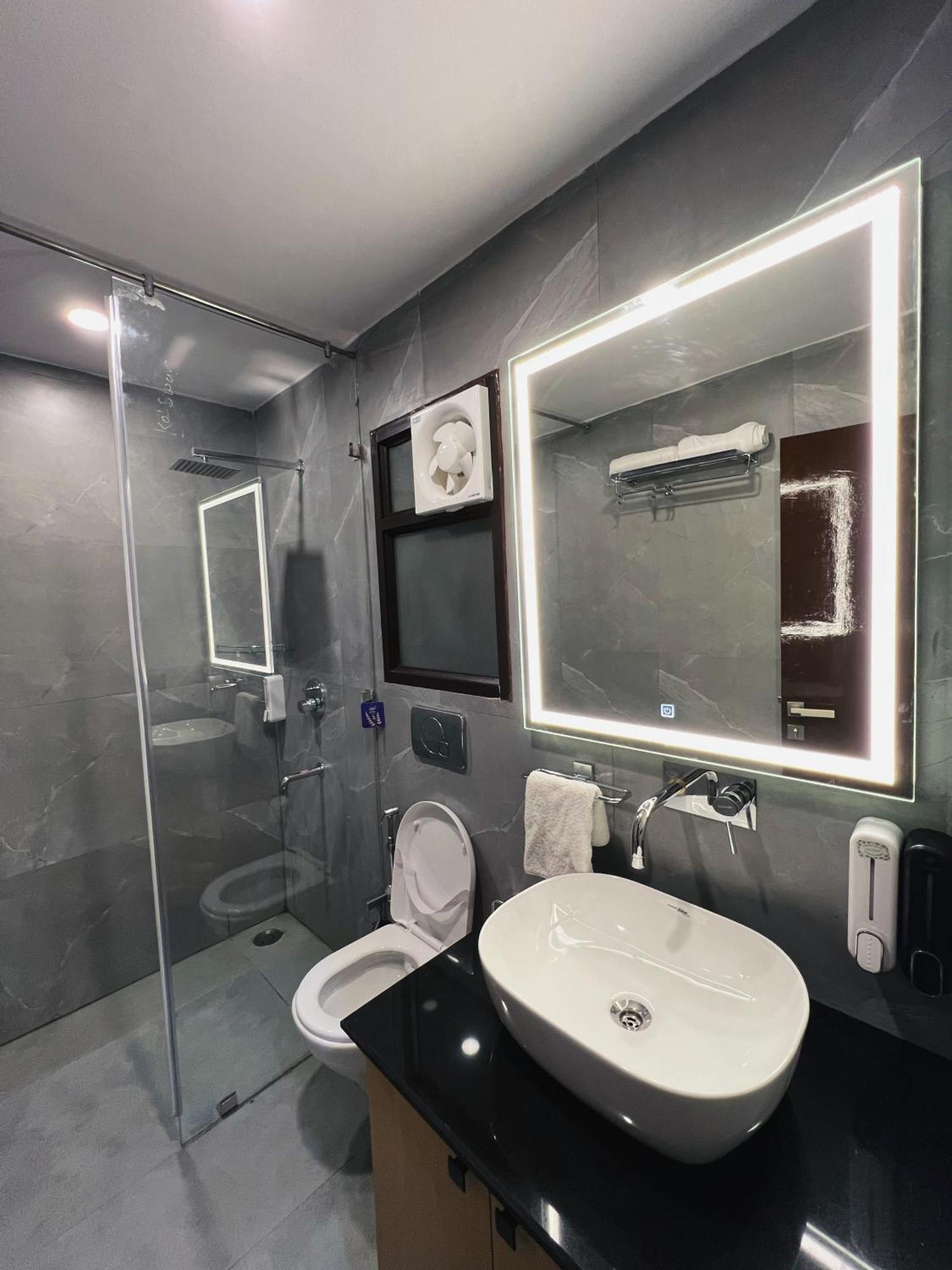 Samskara & Samsara Hotel Lansdowne Ngoại thất bức ảnh