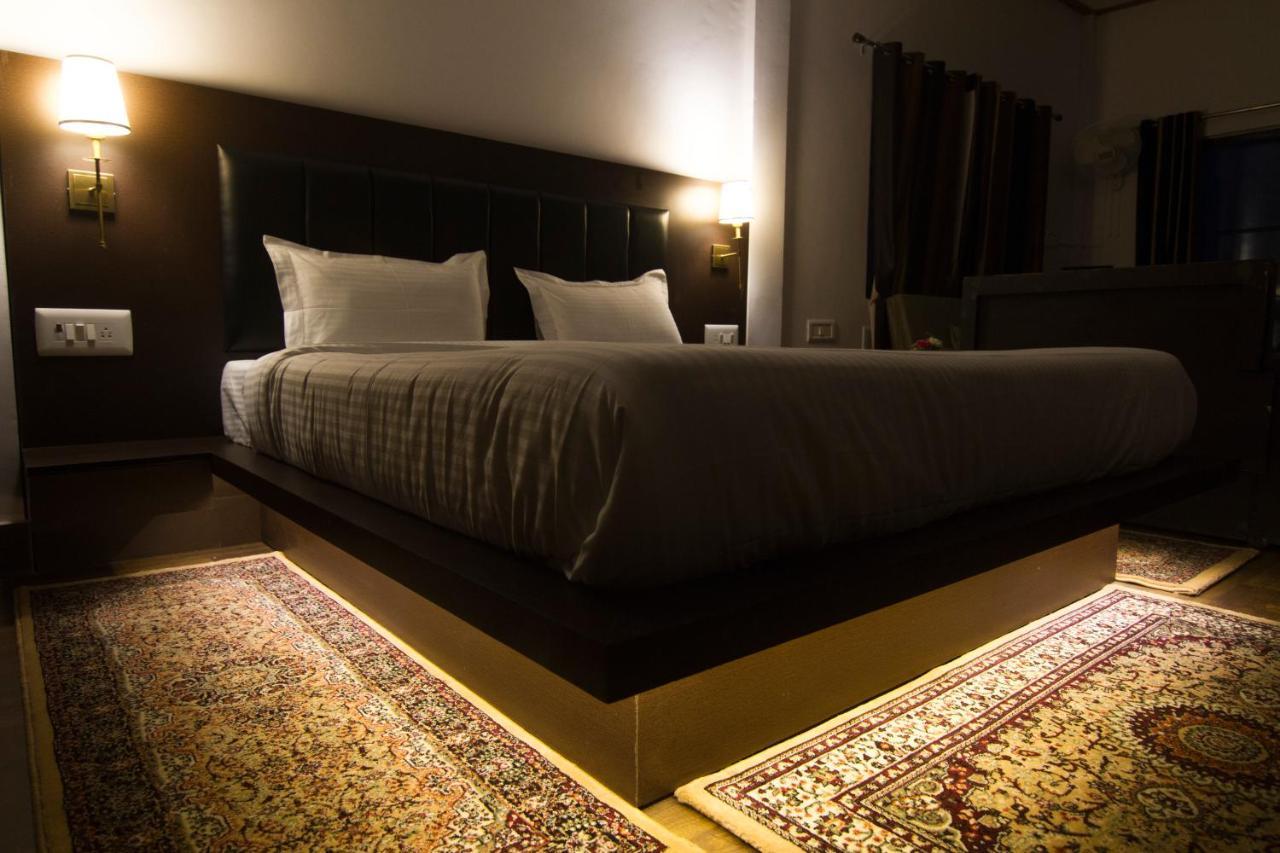 Samskara & Samsara Hotel Lansdowne Ngoại thất bức ảnh